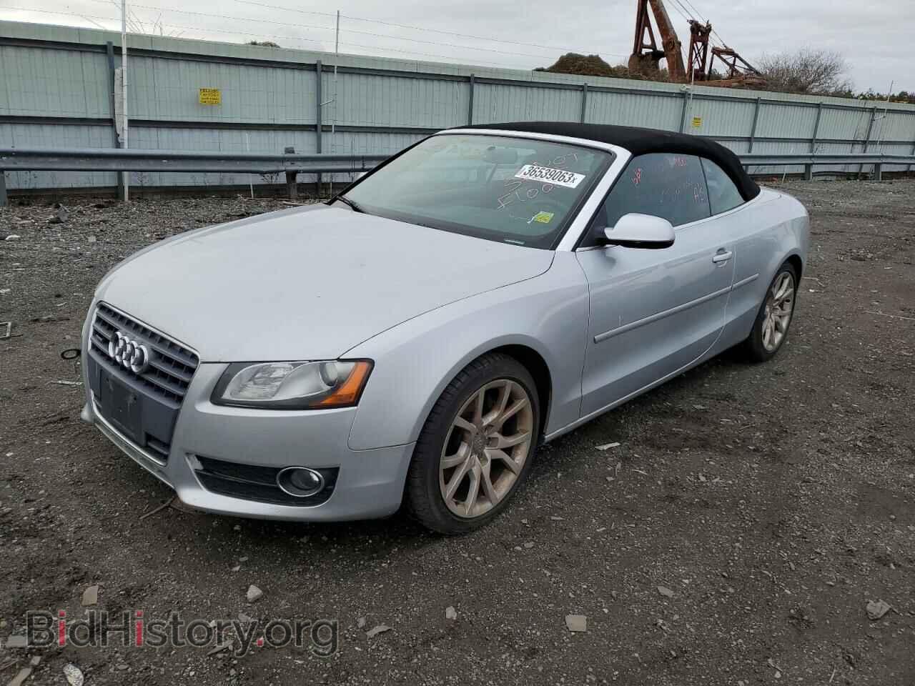 Photo WAUCFAFH8BN012754 - AUDI A5 2011