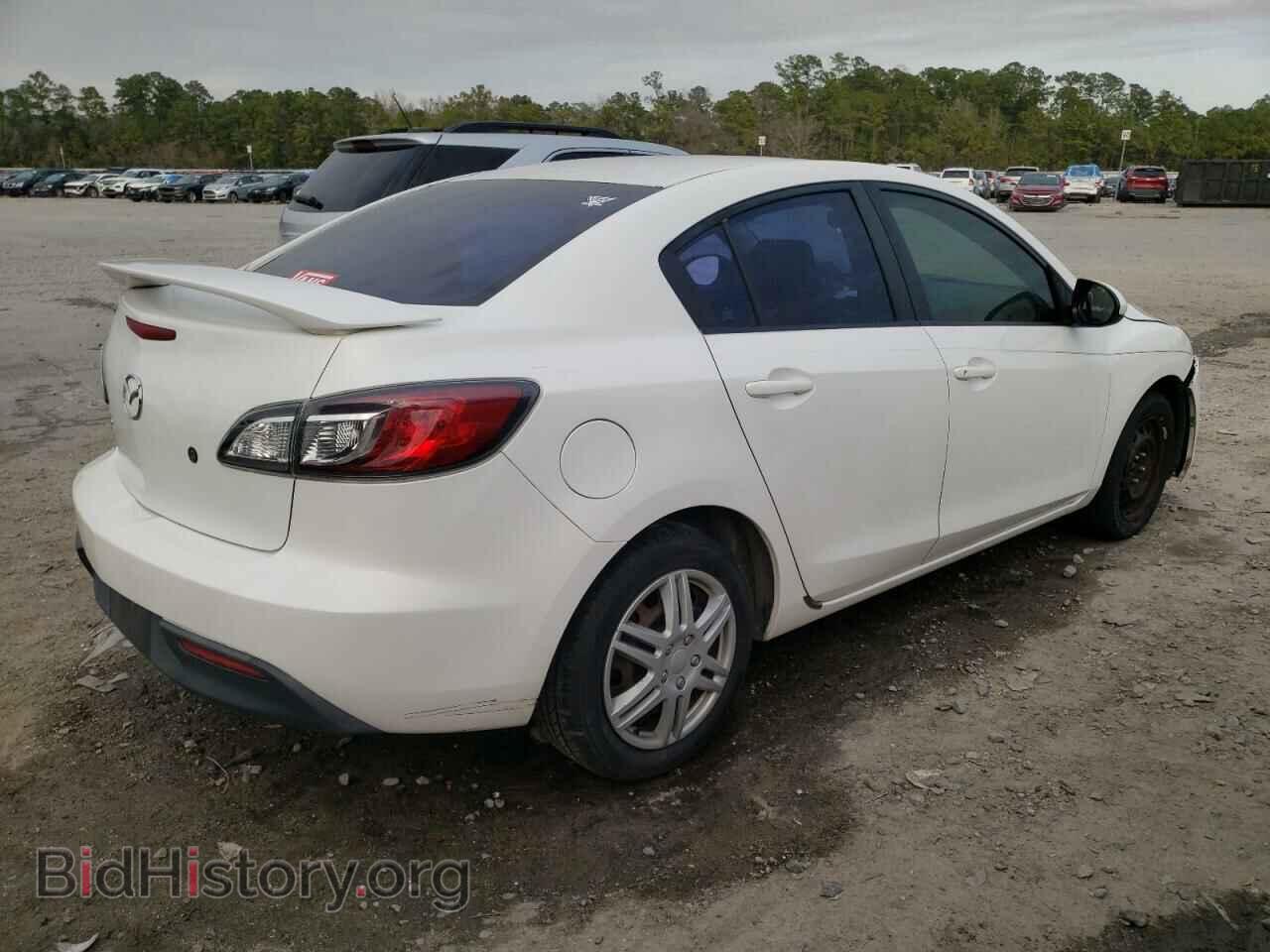 2011 MAZDA 3 - VIN: JM1BL1UF9B1406831 - Фото 3
