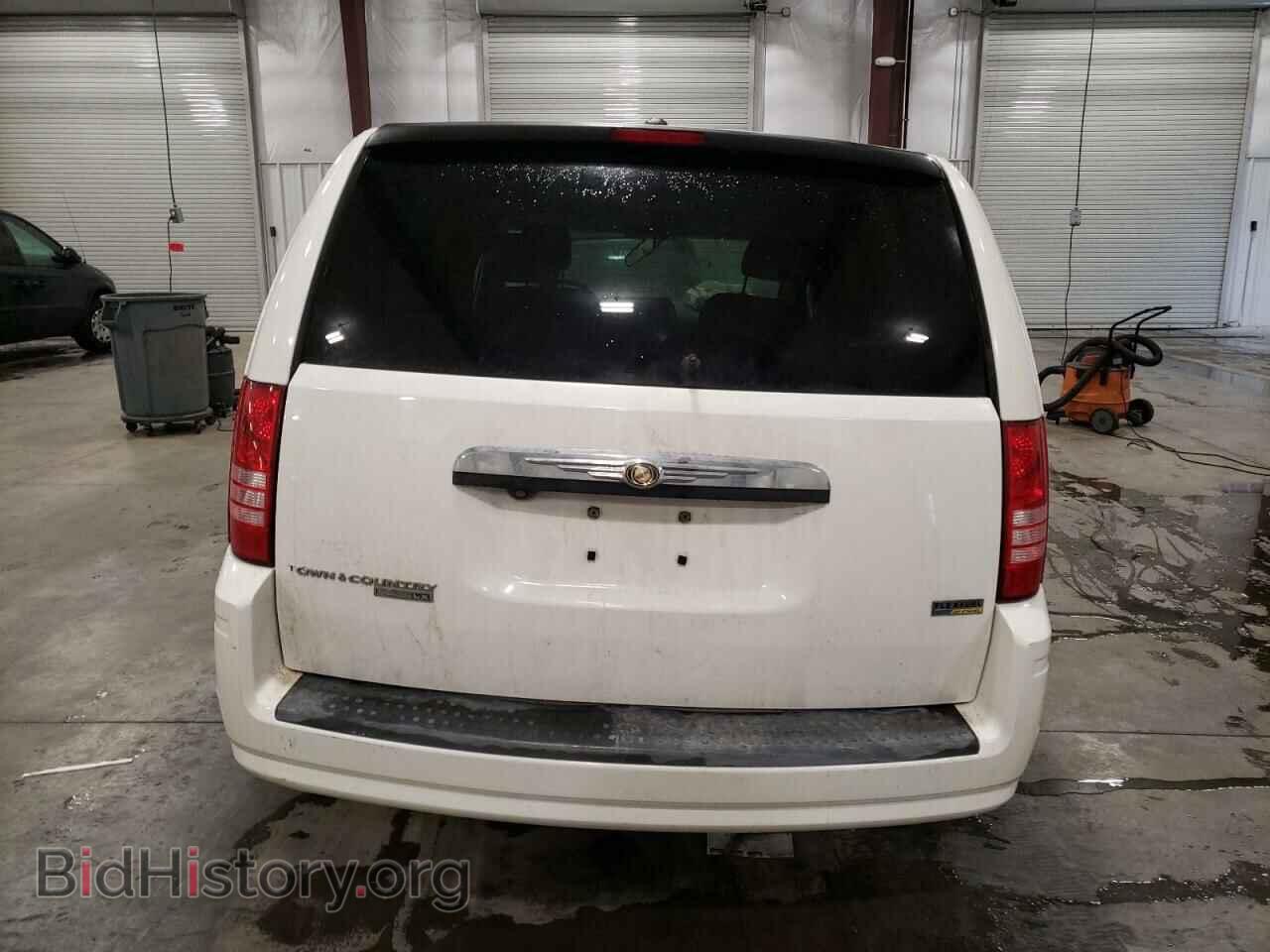 2008 CHRYSLER MINIVAN - VIN: 2A8HR44H58R727337 - Фото 6