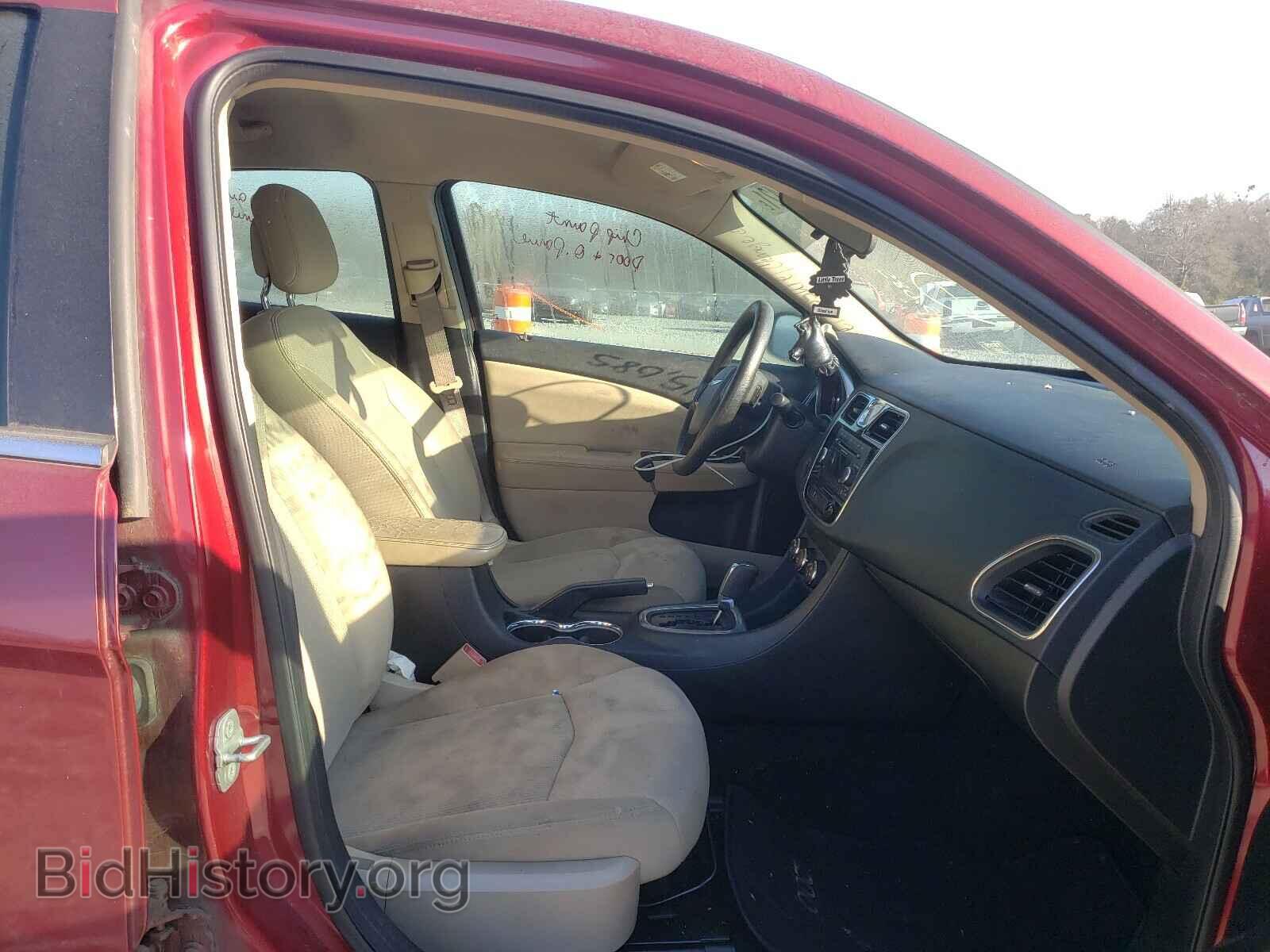 2012 CHRYSLER 200 - VIN: 1C3CCBAB6CN106478 - Фото 5