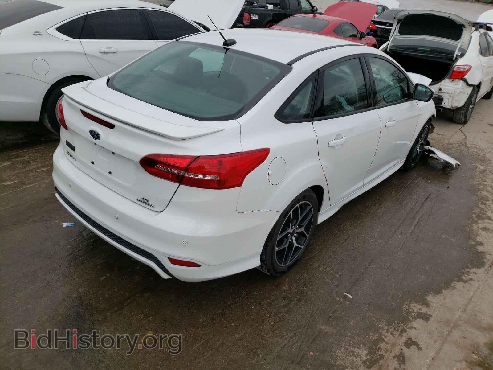 2016 FORD FOCUS - VIN: 1FADP3F20GL327942 - Фото 4