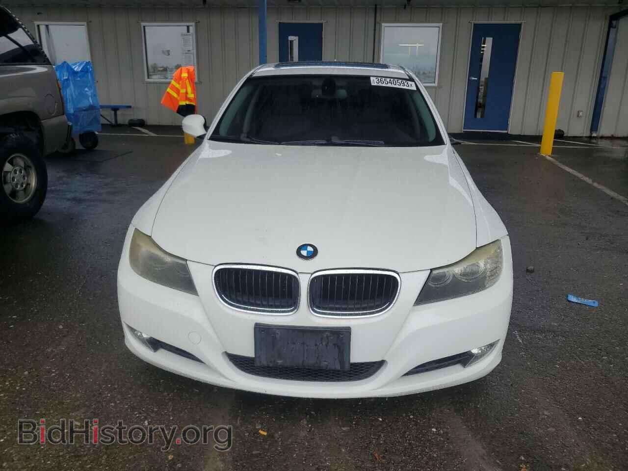 2009 BMW 3 SERIES - VIN: WBAPH53529A434355 - Фото 5