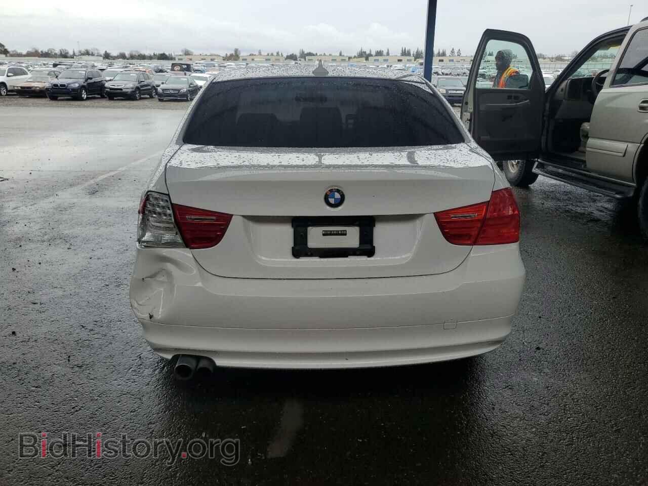2009 BMW 3 SERIES - VIN: WBAPH53529A434355 - Фото 6