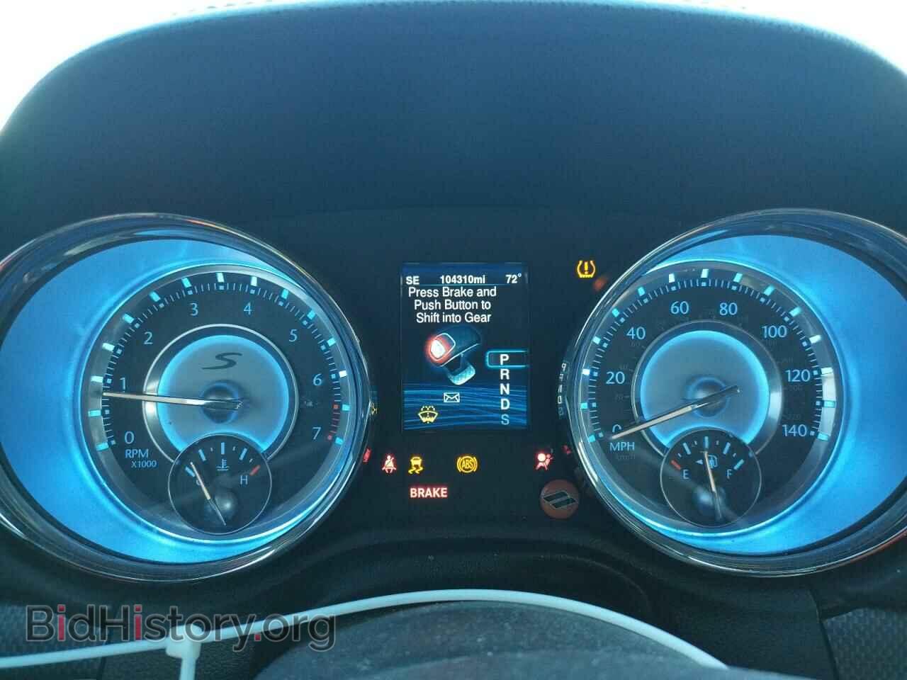 2013 CHRYSLER 300 - VIN: 2C3CCABG0DH596222 - Фото 9