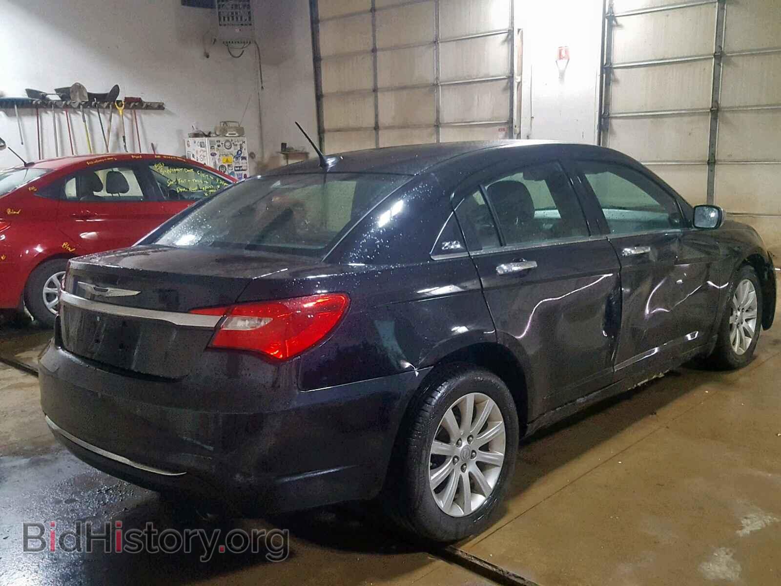 2013 CHRYSLER 200 - VIN: 1C3CCBCG1DN711907 - Photo 4