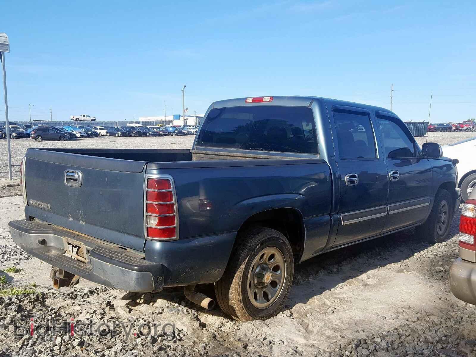 2007 CHEVROLET SILVERADO - VIN: 2GCEC13V371120982 - Фото 4