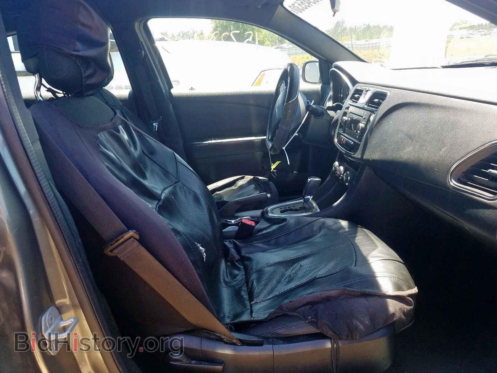 2012 CHRYSLER 200 - VIN: 1C3CCBAB2CN201748 - Фото 5