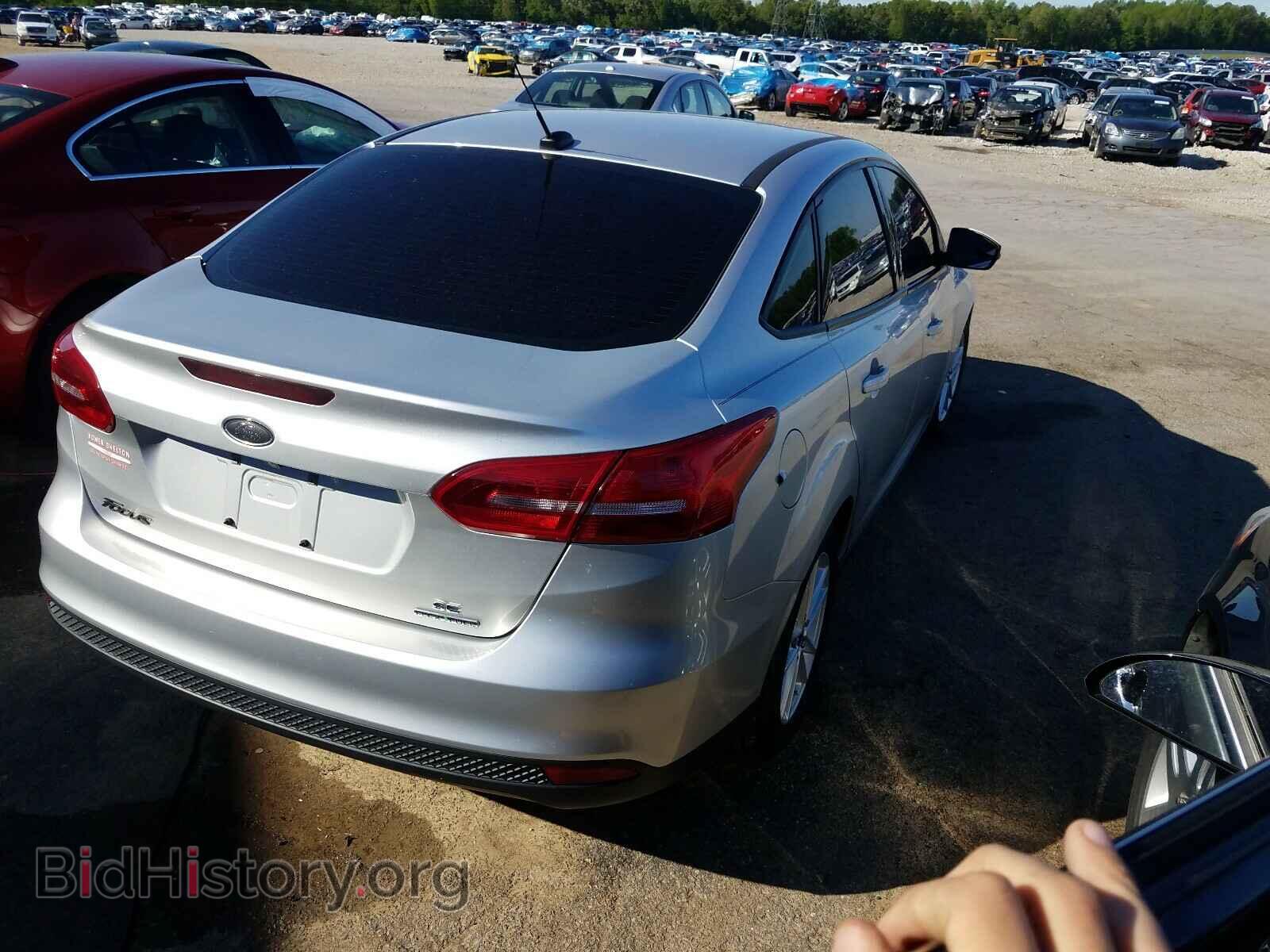 2016 FORD FOCUS - VIN: 1FADP3F27GL241642 - Photo 4