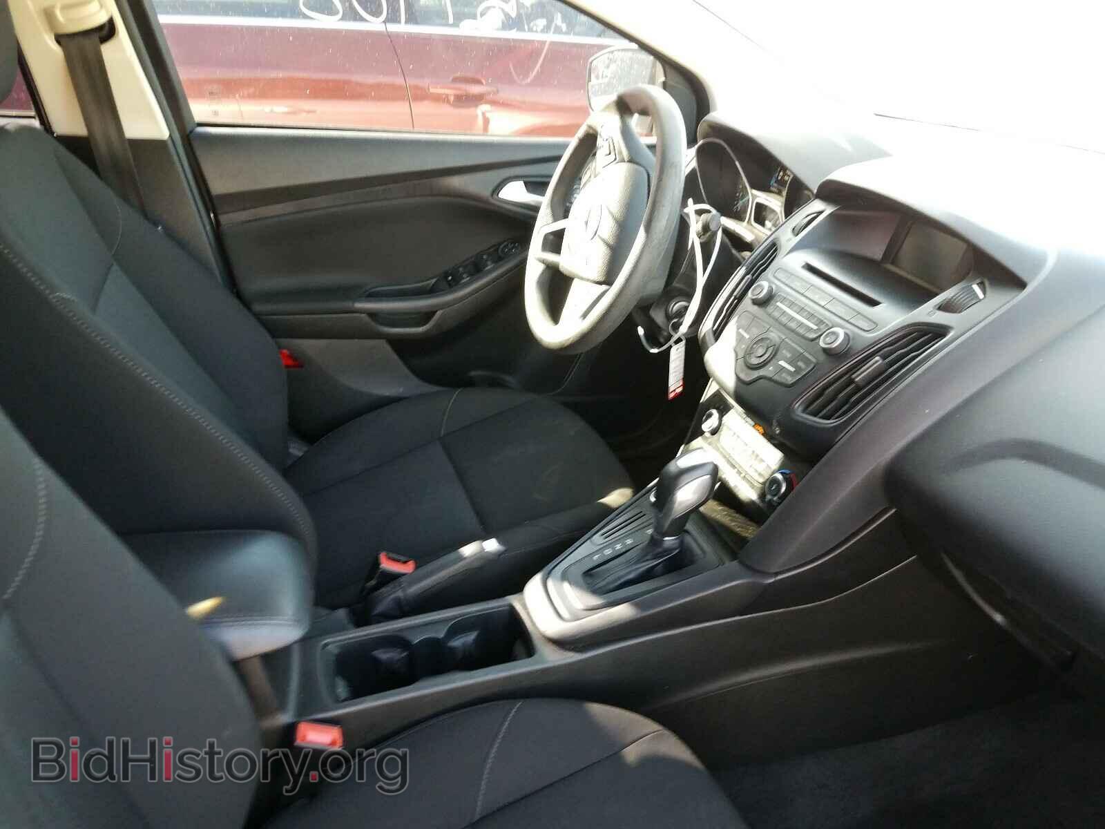 2016 FORD FOCUS - VIN: 1FADP3F27GL241642 - Photo 5