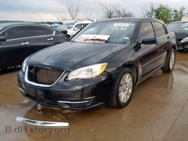 2012 Chrysler 200 (VIN 1C3CCBAB5CN240818) — фото 2 из 10