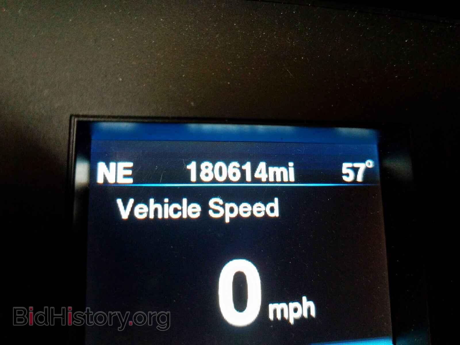 2014 CHRYSLER 300 - VIN: 2C3CCAAG2EH264866 - Фото 8