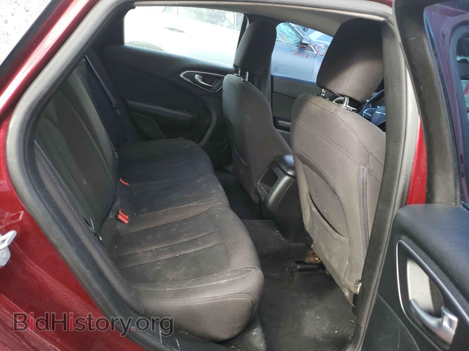 2015 CHRYSLER 200 - VIN: 1C3CCCAB1FN570322 - Фото 6
