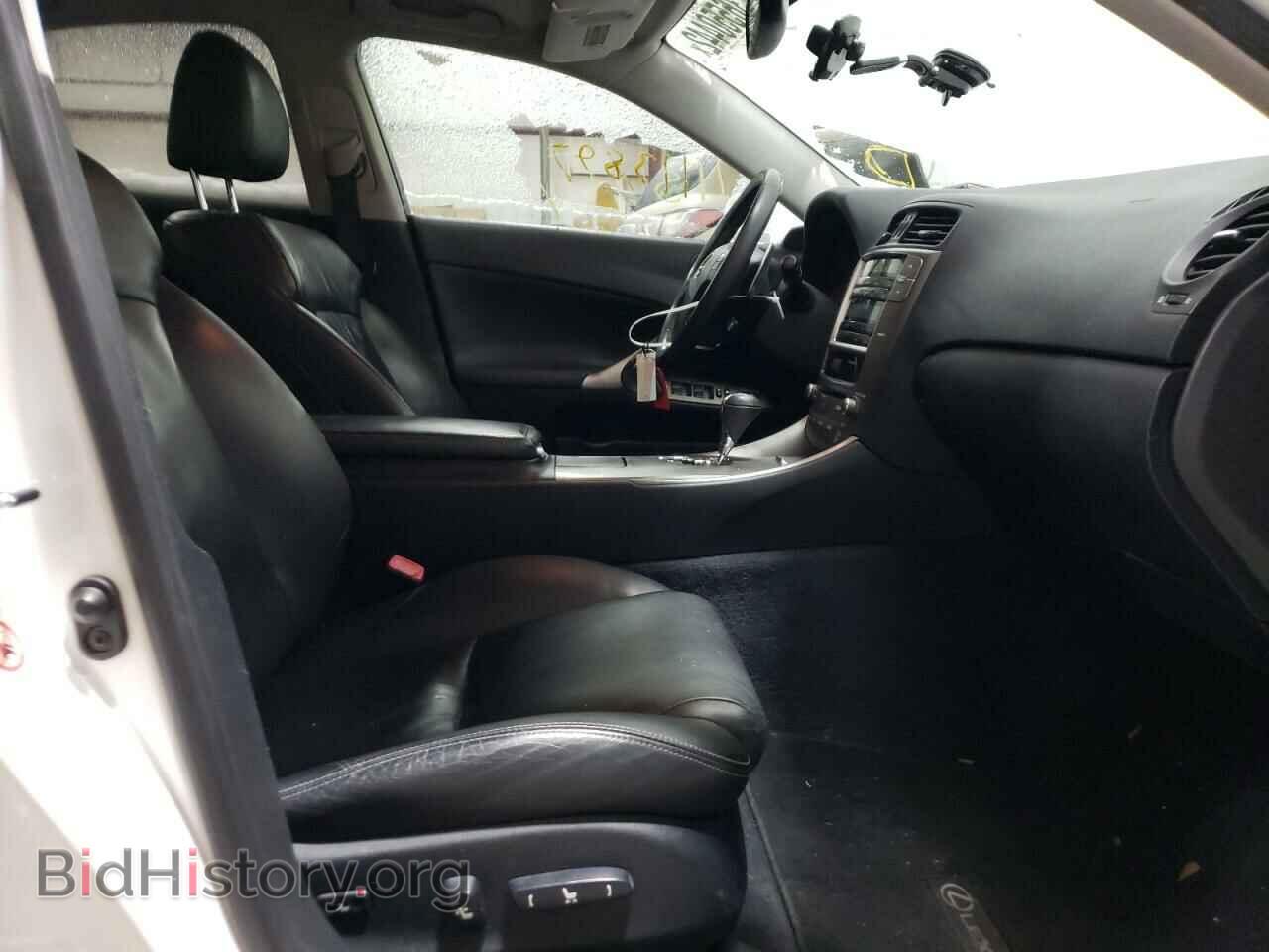 2010 LEXUS IS - VIN: JTHBF5C2XA2095382 - Фото 5