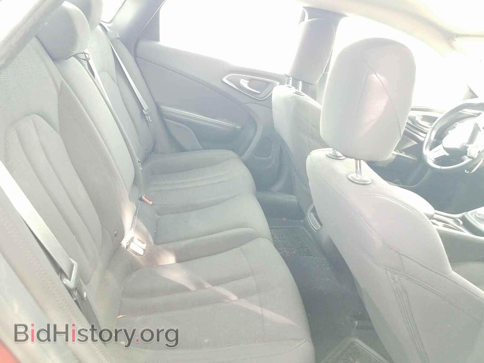 2015 CHRYSLER 200 - VIN: 1C3CCCAB1FN521282 - Фото 6