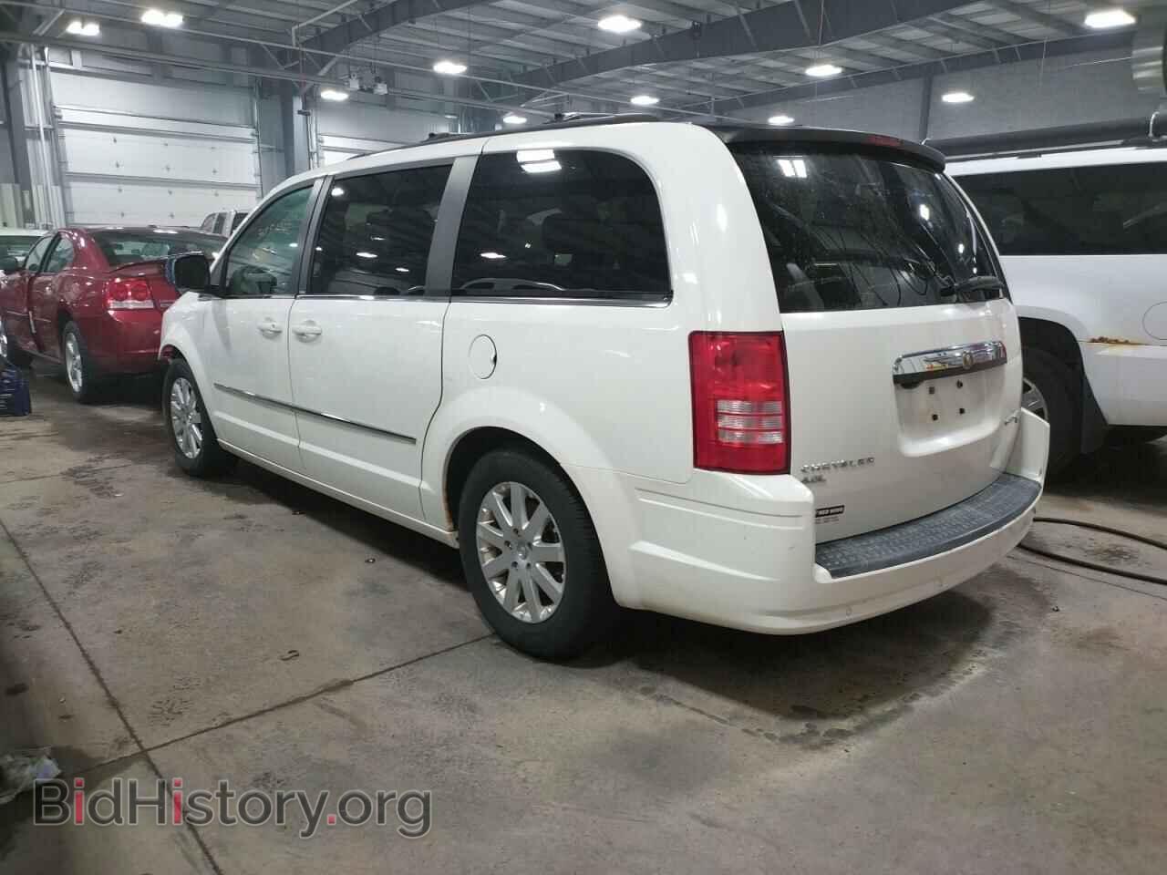 2010 CHRYSLER MINIVAN - VIN: 2A4RR5DX4AR149613 - Фото 3