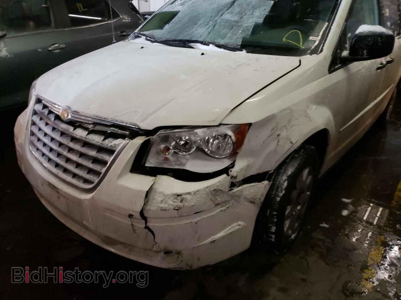 2008 CHRYSLER MINIVAN - VIN: 2A8HR44H88R652990 - Фото 9