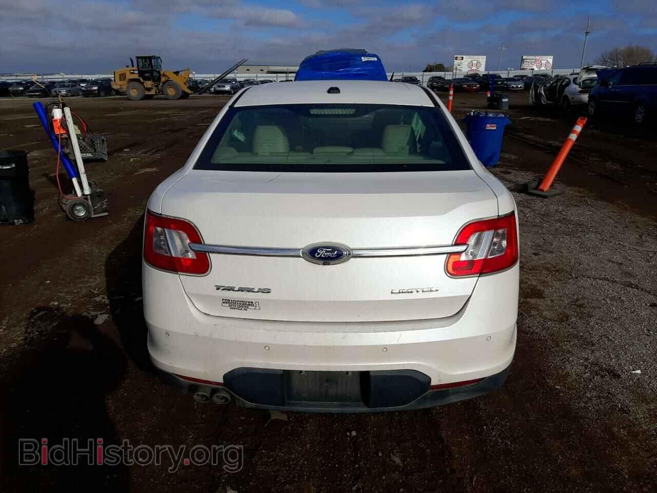 2011 FORD TAURUS - VIN: 1FAHP2FW0BG189612 - Фото 6