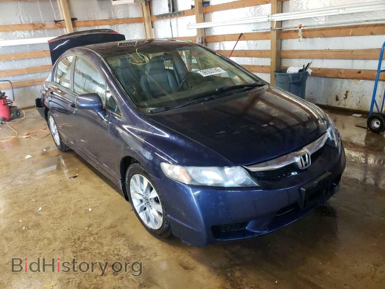 Photo 19XFA1F96AE017252 - HONDA CIVIC 2010