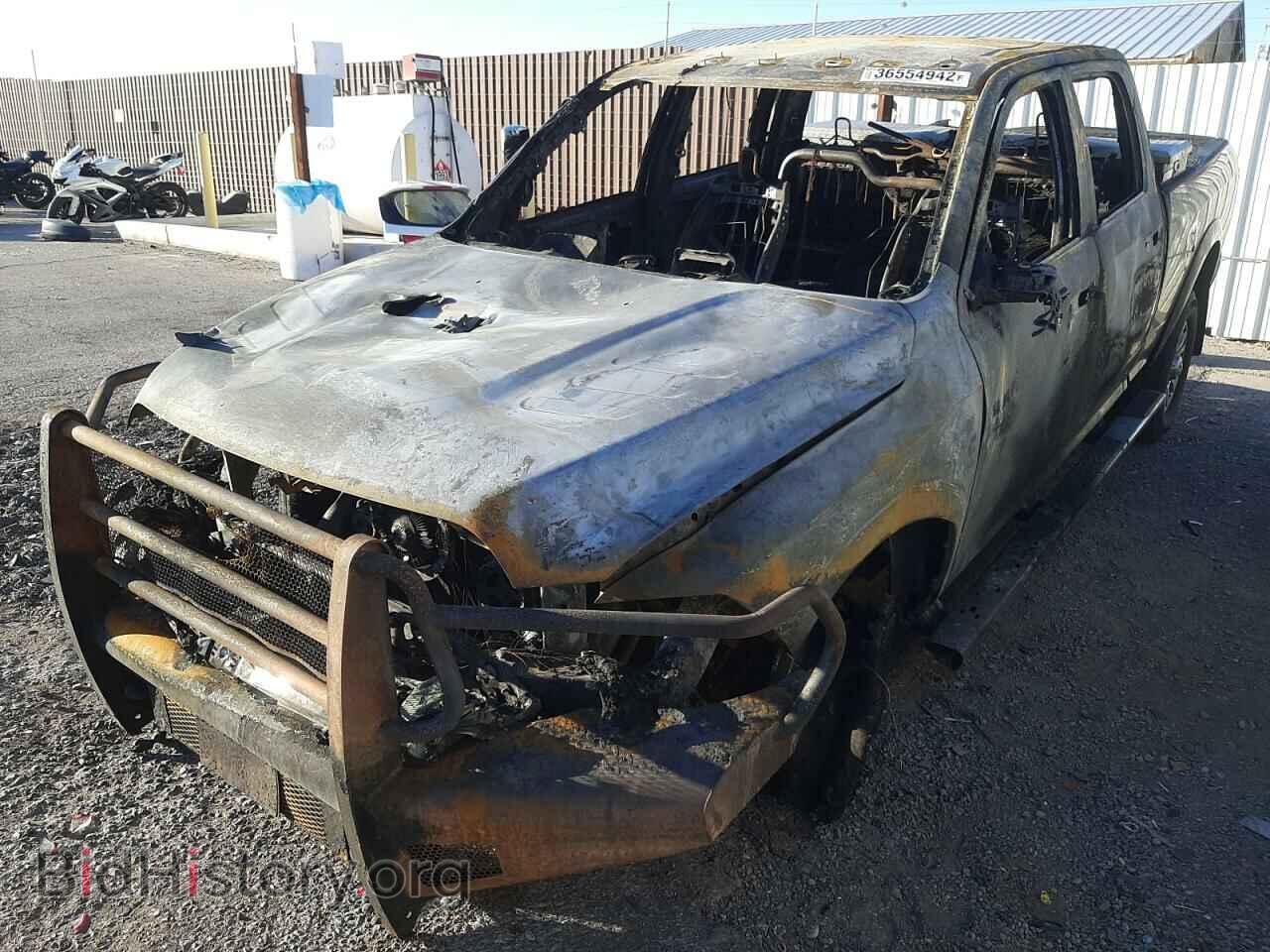 2017 RAM 2500 - VIN: 3C6UR5FL0HG772874 - Фото 2