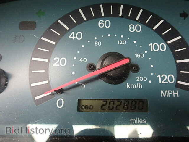 2002 MITSUBISHI GALANT - VIN: 4A3AA36G52E011571 - Фото 8