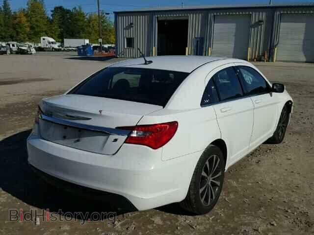 2014 CHRYSLER 200 - VIN: 1C3CCBBG4EN197800 - Фото 4
