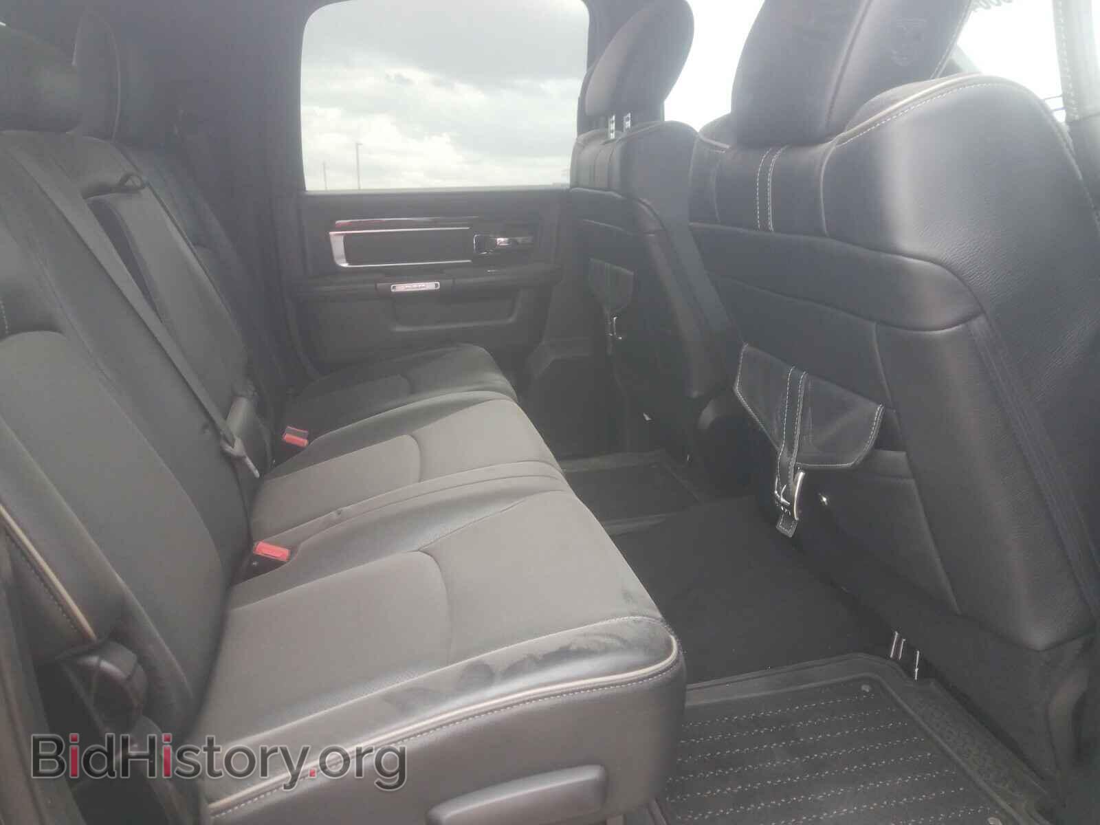2017 RAM 3500 - VIN: 3C63RRNL6HG662092 - Фото 6