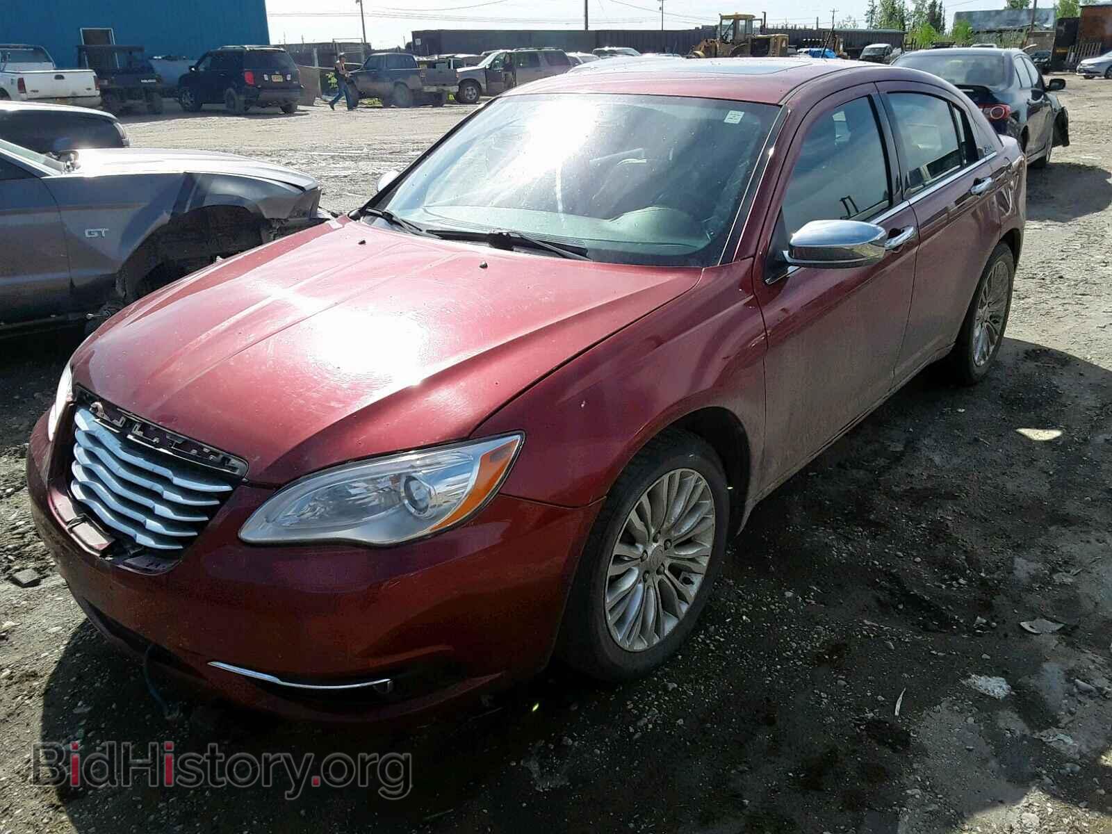 2011 CHRYSLER 200 - VIN: 1C3BC2FG8BN551058 - Фото 2