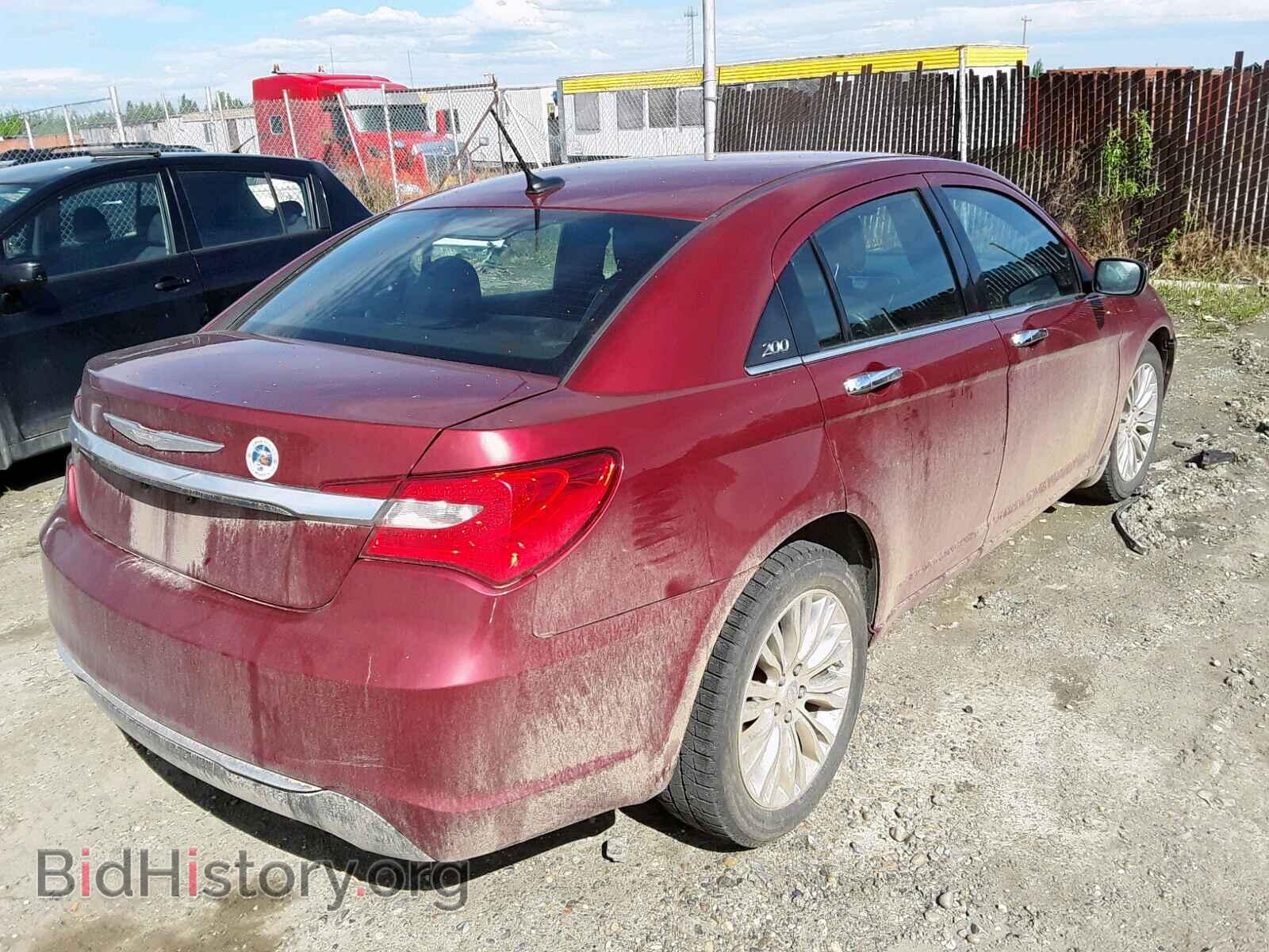 2011 CHRYSLER 200 - VIN: 1C3BC2FG8BN551058 - Фото 4