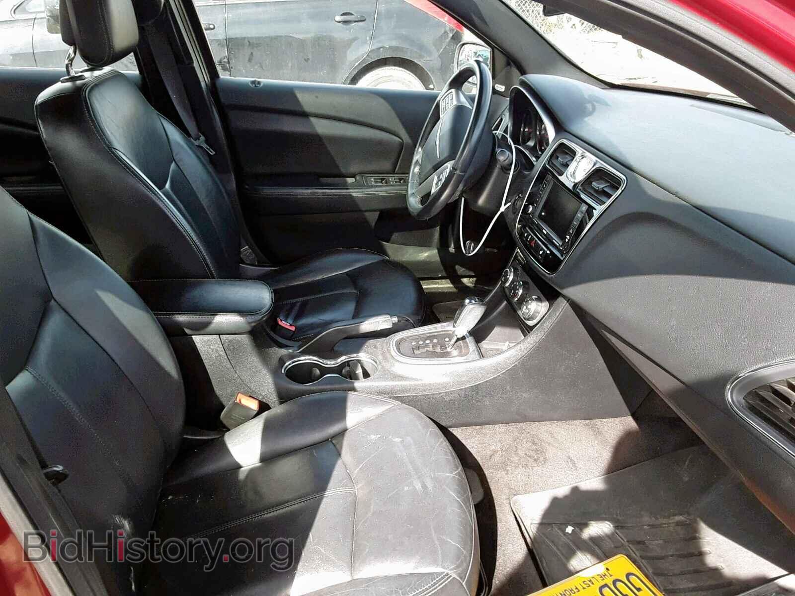 2011 CHRYSLER 200 - VIN: 1C3BC2FG8BN551058 - Фото 5