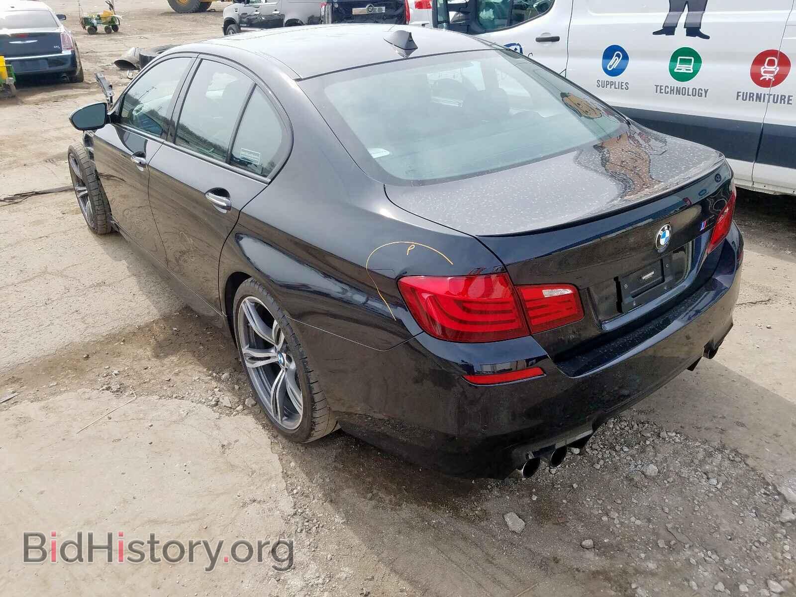 2013 BMW M5 - VIN: WBSFV9C59DC772565 - Фото 3