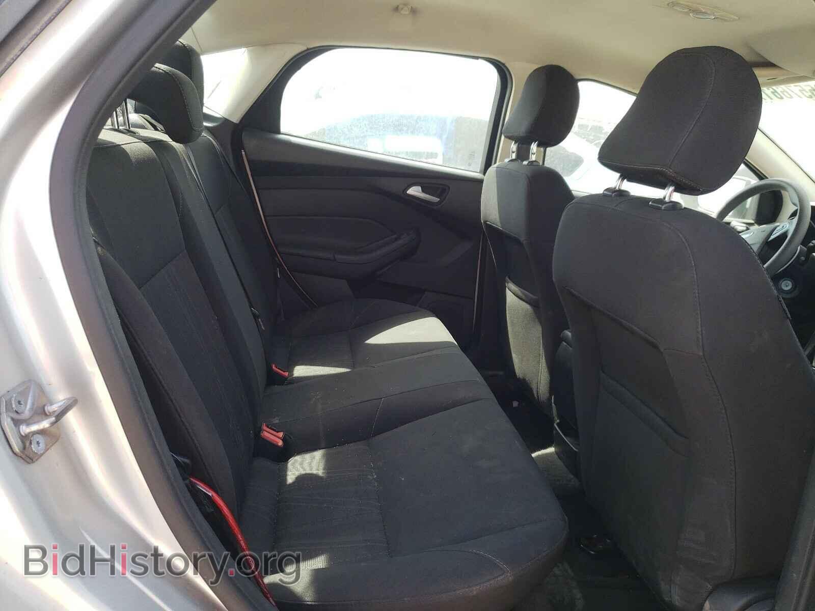 2017 FORD FOCUS - VIN: 1FADP3F24HL217770 - Photo 6