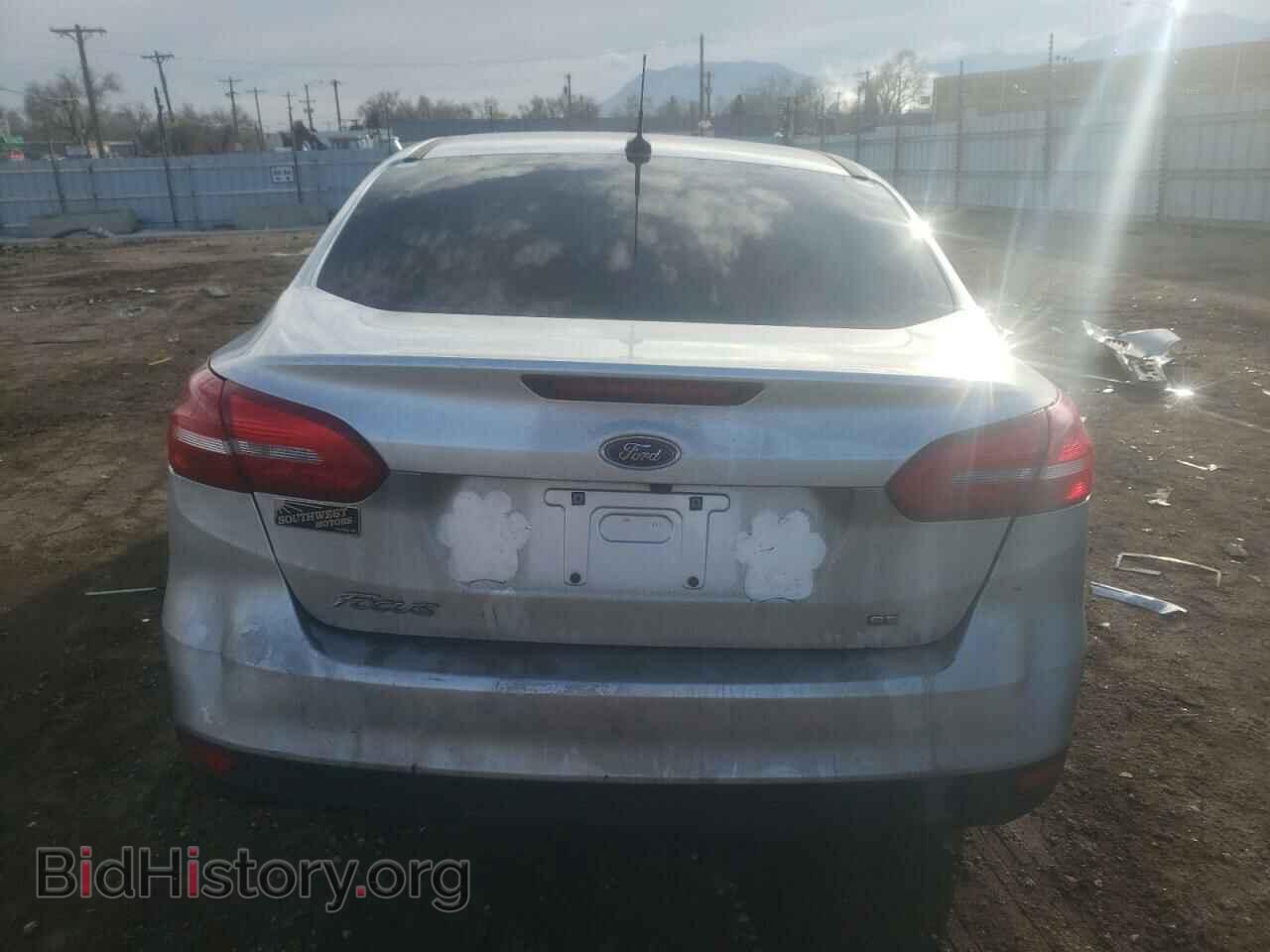 2017 FORD FOCUS - VIN: 1FADP3F2XHL303763 - Фото 6