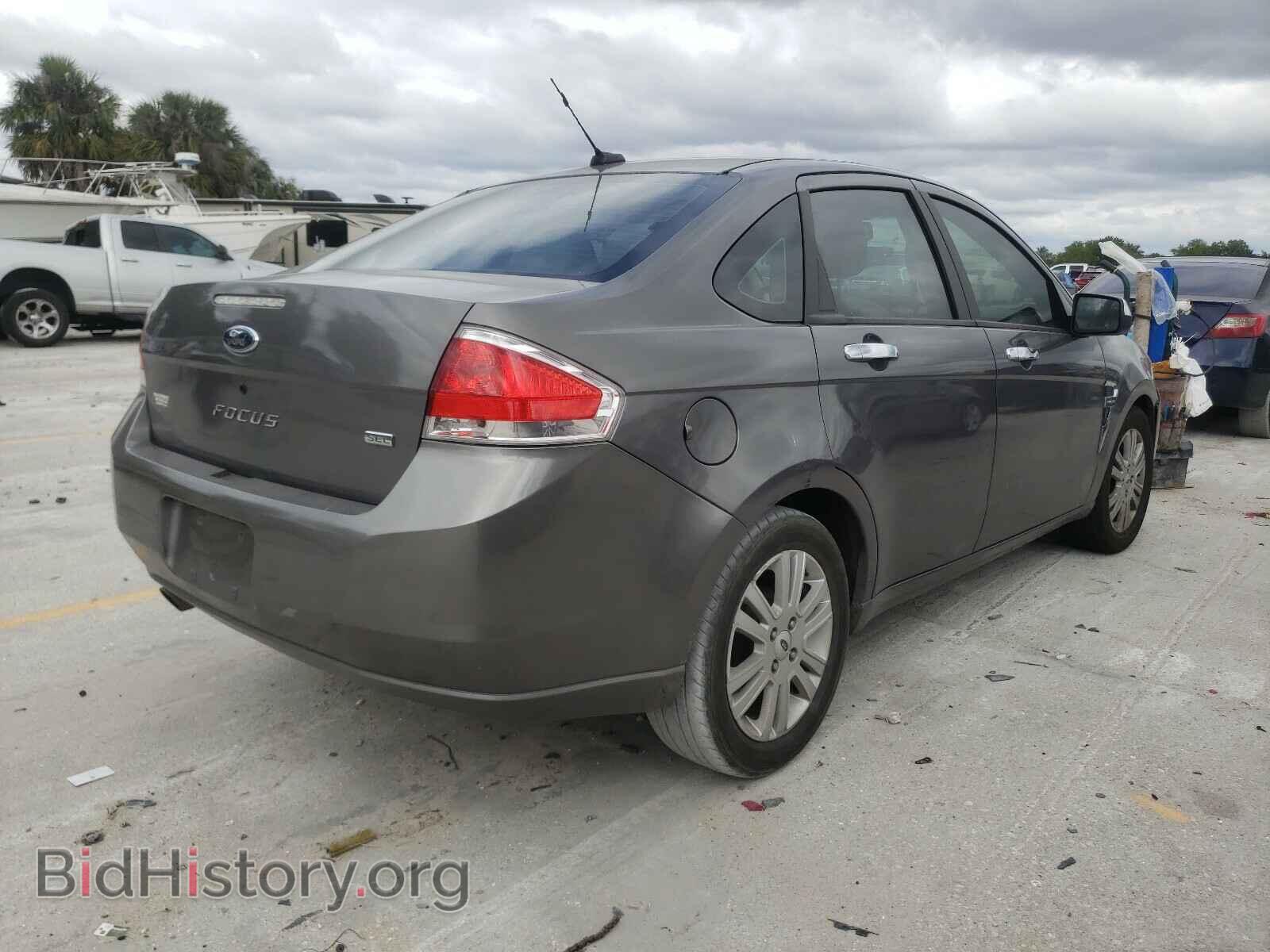 2009 FORD FOCUS - VIN: 1FAHP37N49W232425 - Photo 4