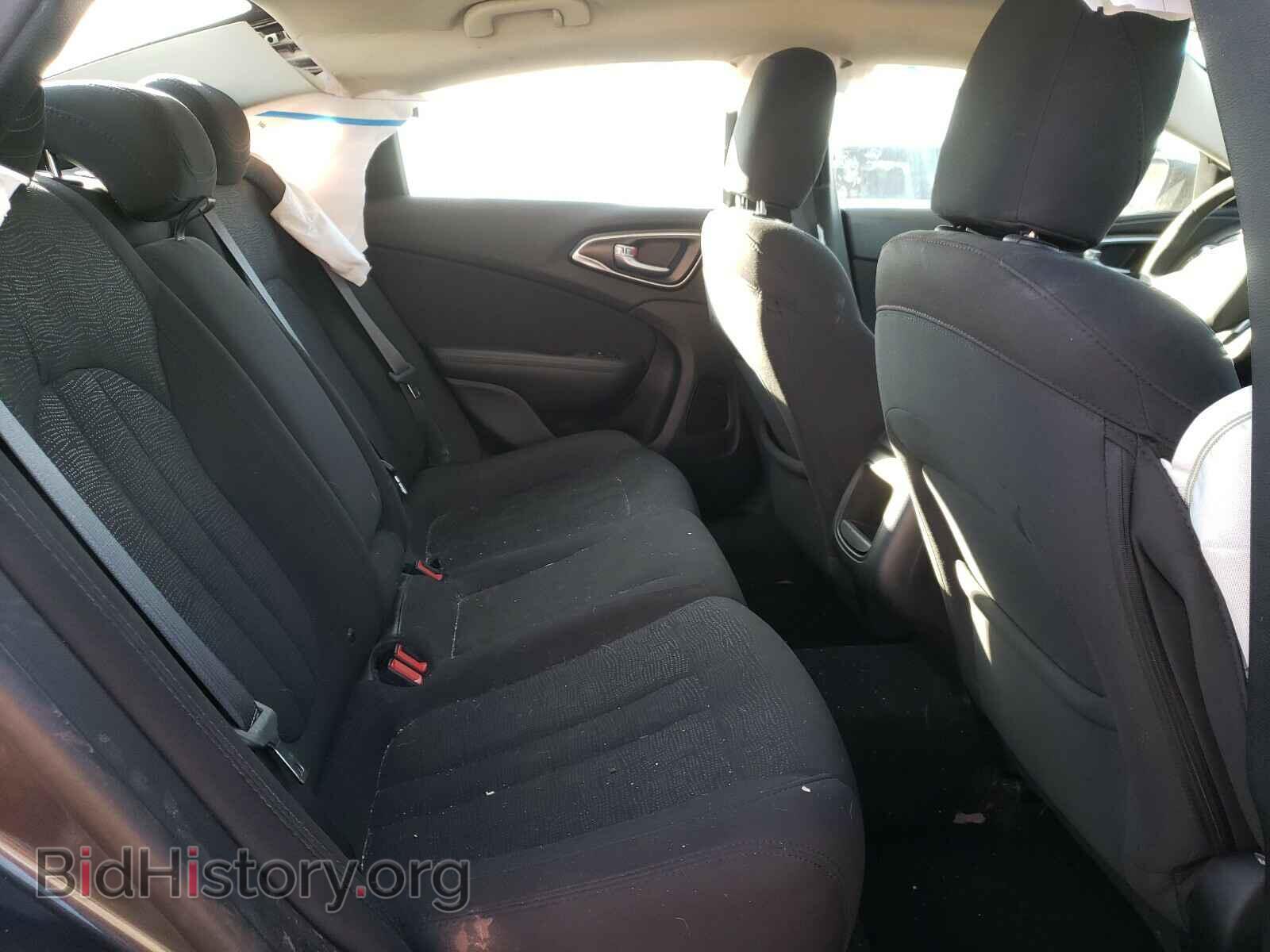 2016 CHRYSLER 200 - VIN: 1C3CCCFB5GN188806 - Фото 6