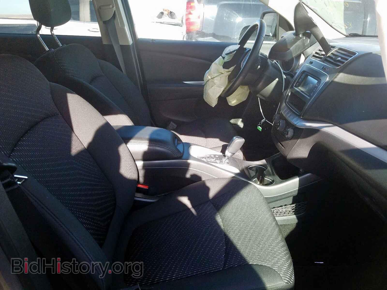 2018 DODGE JOURNEY - VIN: 3C4PDCAB7JT506305 - Фото 5