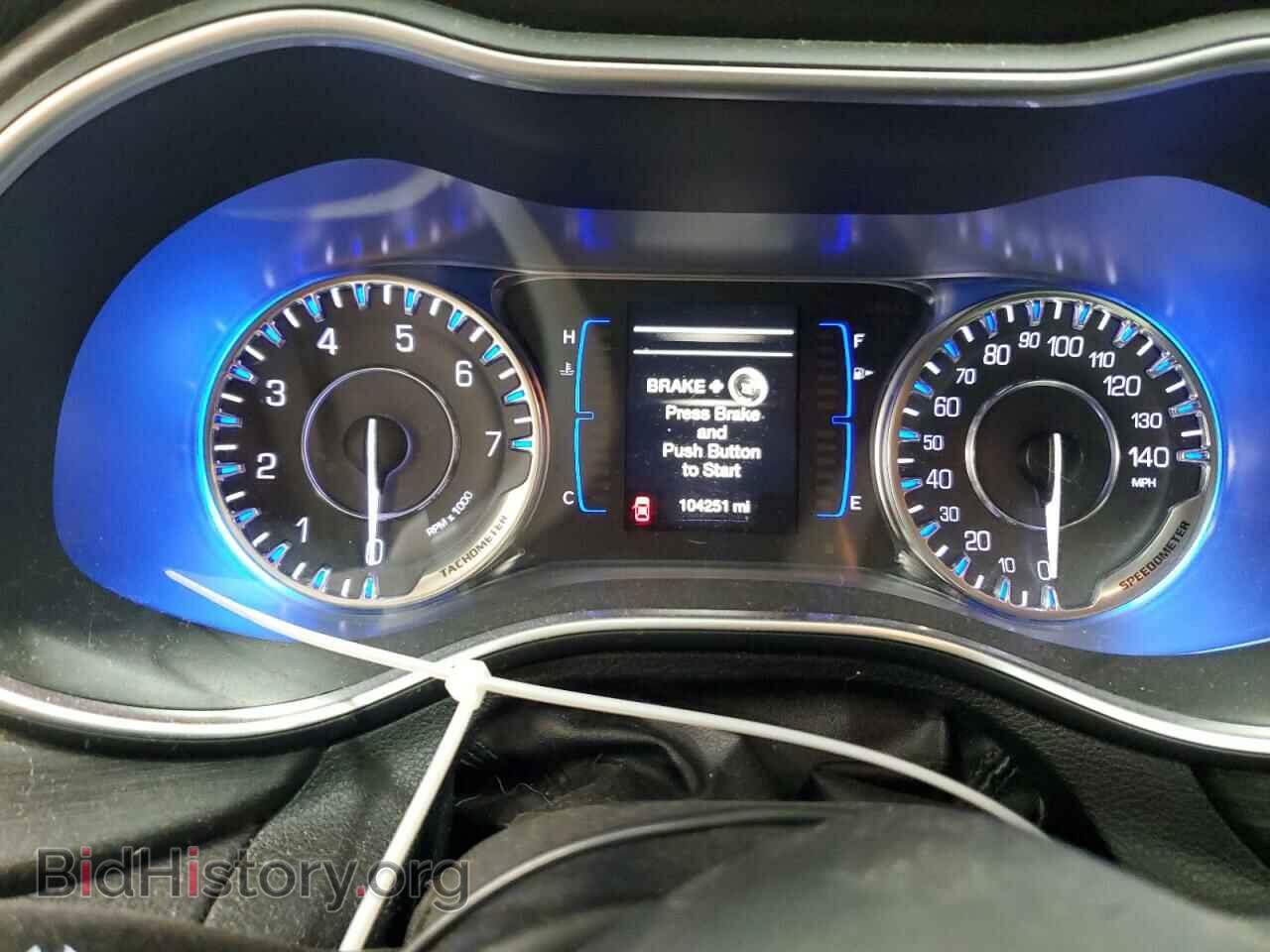 2016 CHRYSLER 200 - VIN: 1C3CCCAB9GN145318 - Фото 9