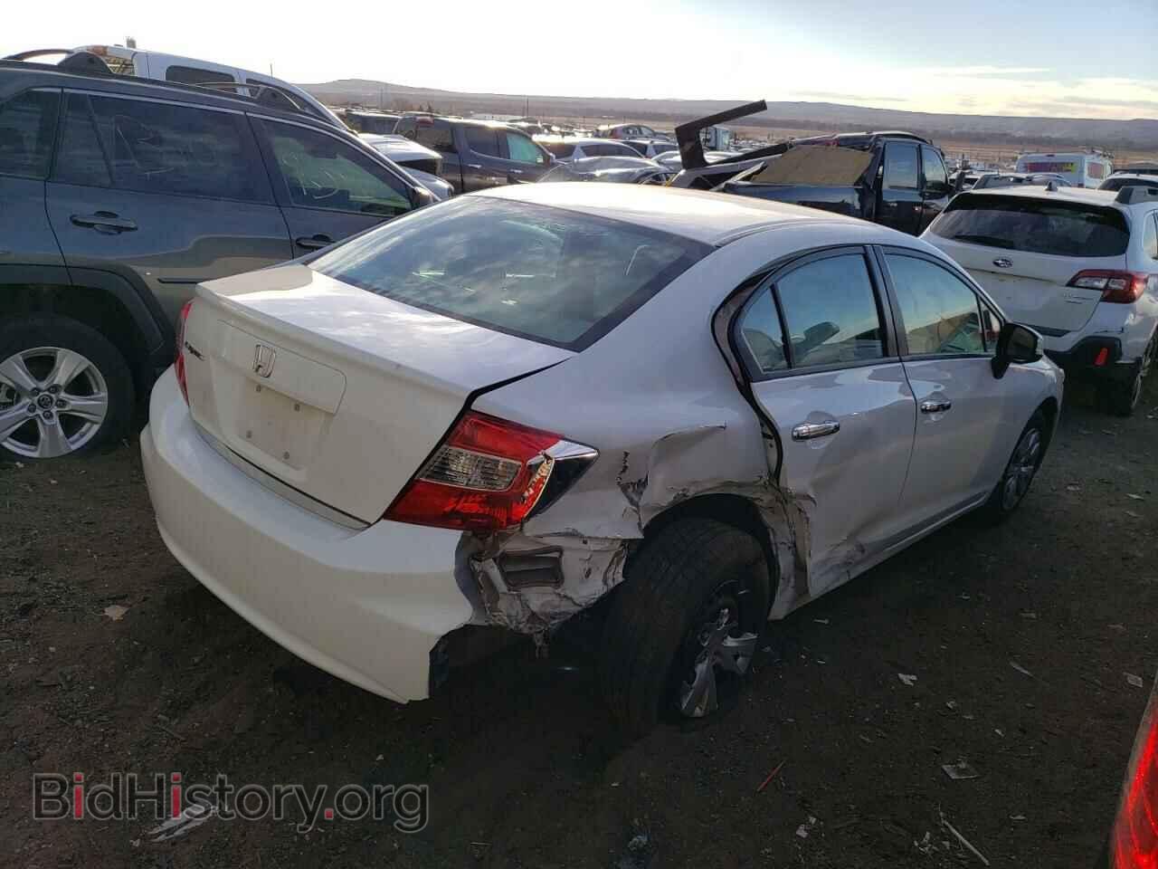 2012 HONDA CIVIC - VIN: 2HGFB2F50CH592116 - Фото 3