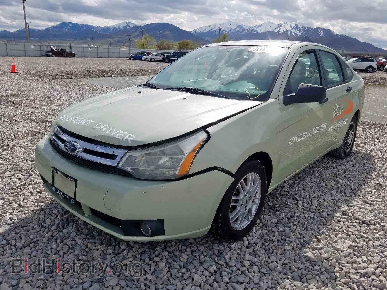 2010 FORD FOCUS - VIN: 1FAHP3FN0AW208628 - Фото 2