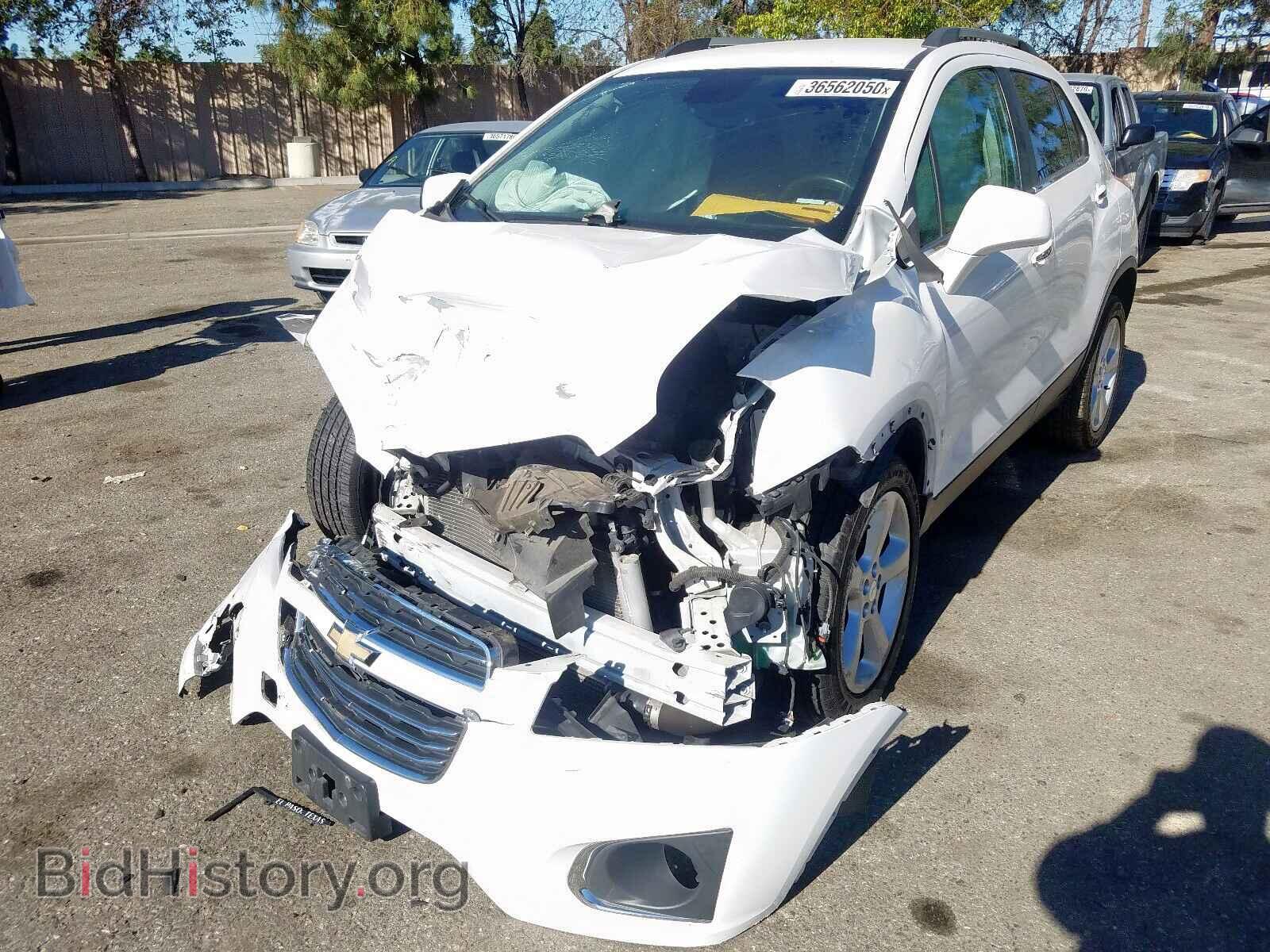2016 CHEVROLET TRAX - VIN: 3GNCJMSB0GL164319 - Фото 2