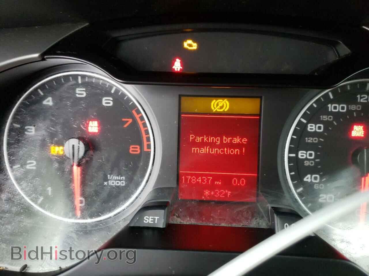 2010 AUDI A4 - VIN: WAUDFAFL2AN047507 - Фото 9