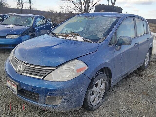 2007 NISSAN VERSA - VIN: 3N1BC13E97L390061 - Фото 2