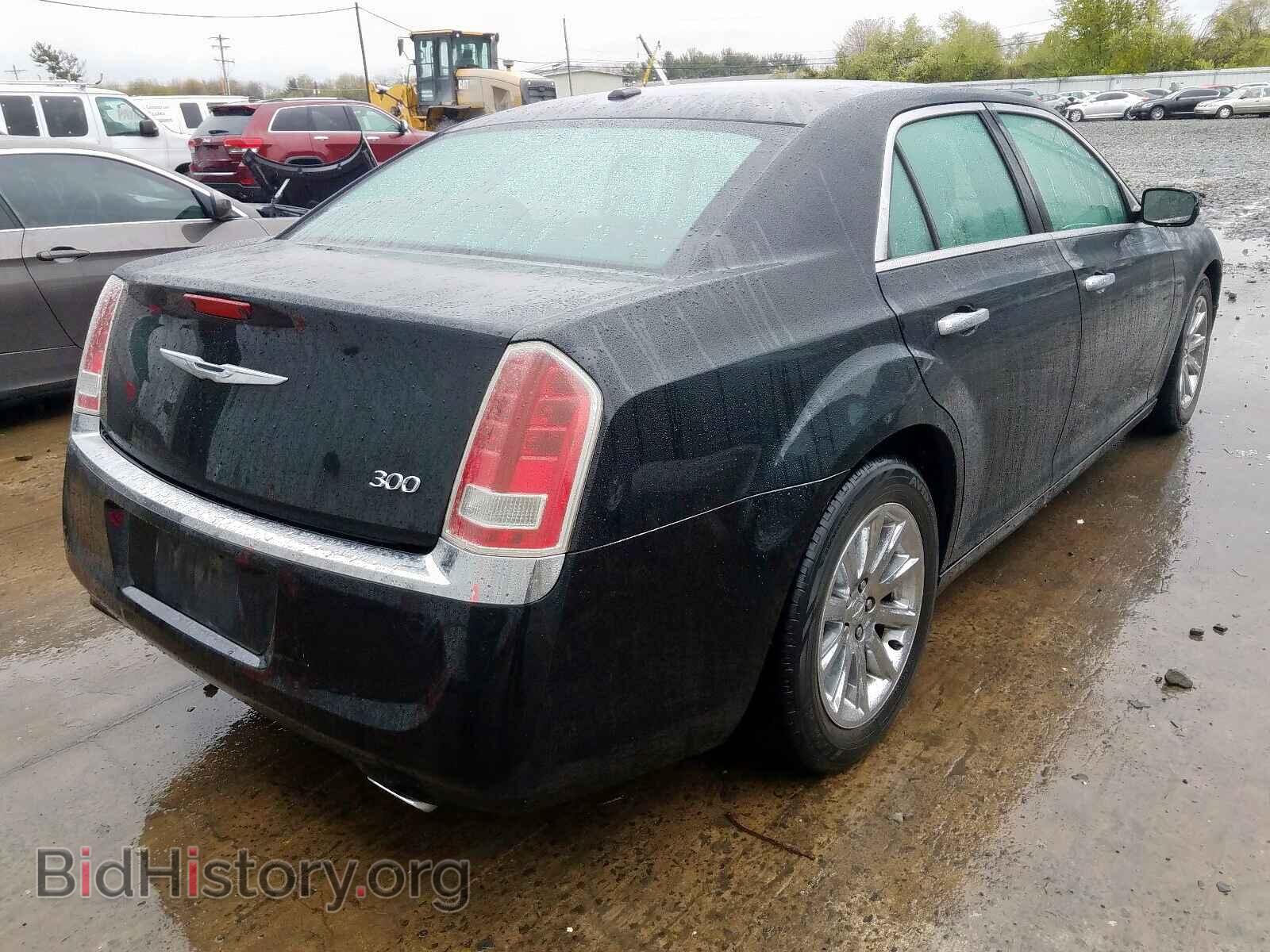 2014 CHRYSLER 300 - VIN: 2C3CCAAG3EH149211 - Фото 4