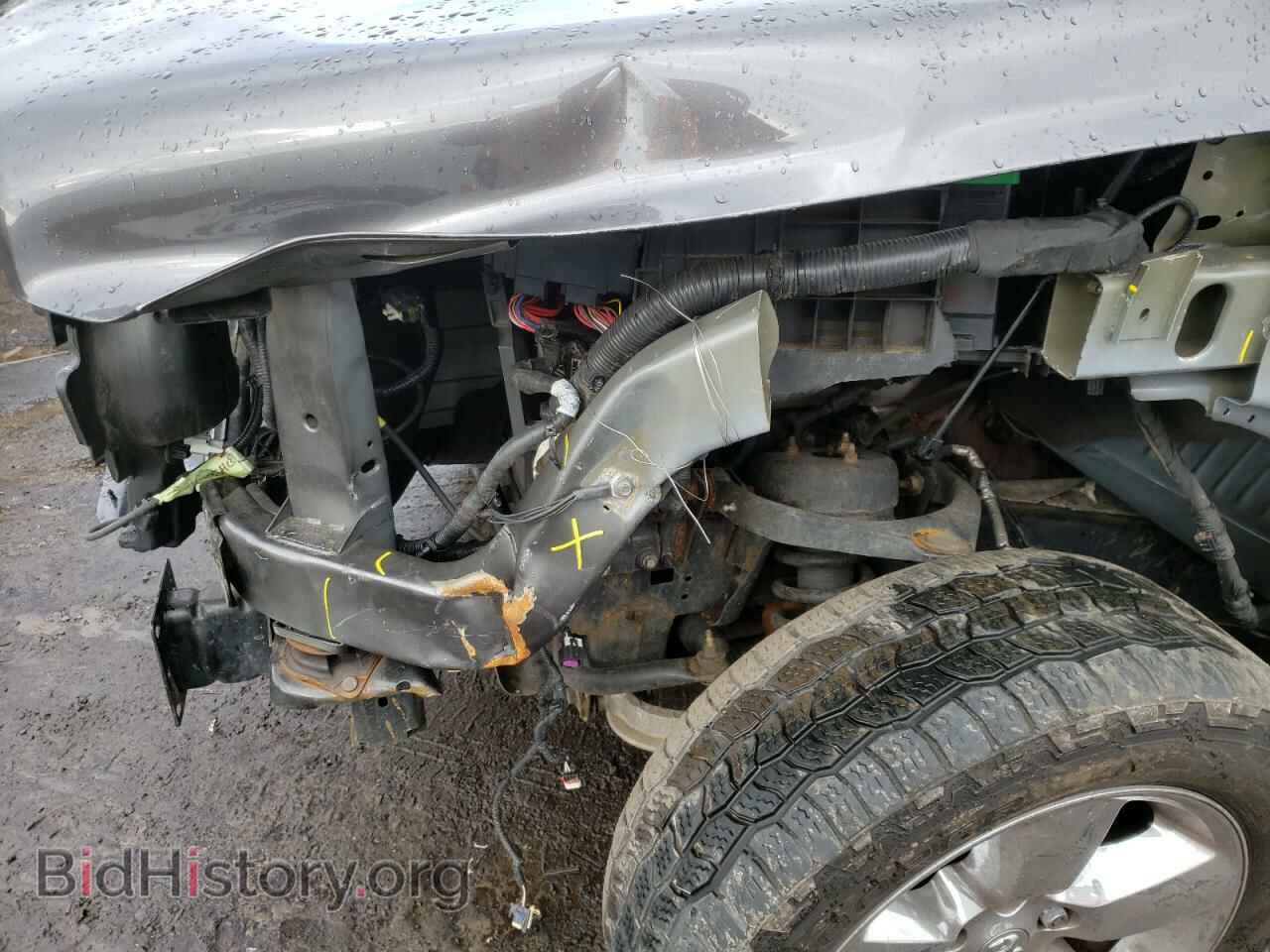 2015 RAM 1500 - VIN: 3C6RR7LT8FG599088 - Фото 9