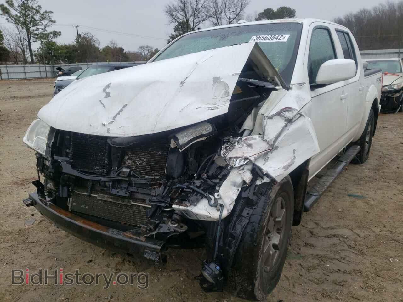 2011 NISSAN FRONTIER - VIN: 1N6AD0EV4BC413440 - Фото 2