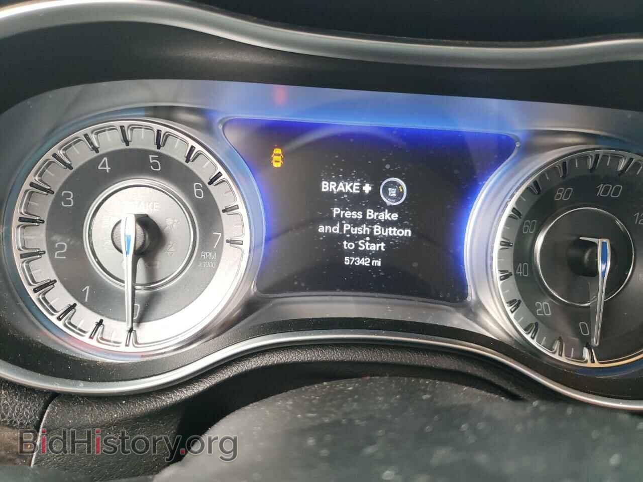 2019 CHRYSLER 300 - VIN: 2C3CCAEG1KH555610 - Фото 9