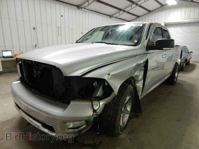 2011 DODGE RAM 1500 - VIN: 1D7RB1CT8BS657736 - Фото 2