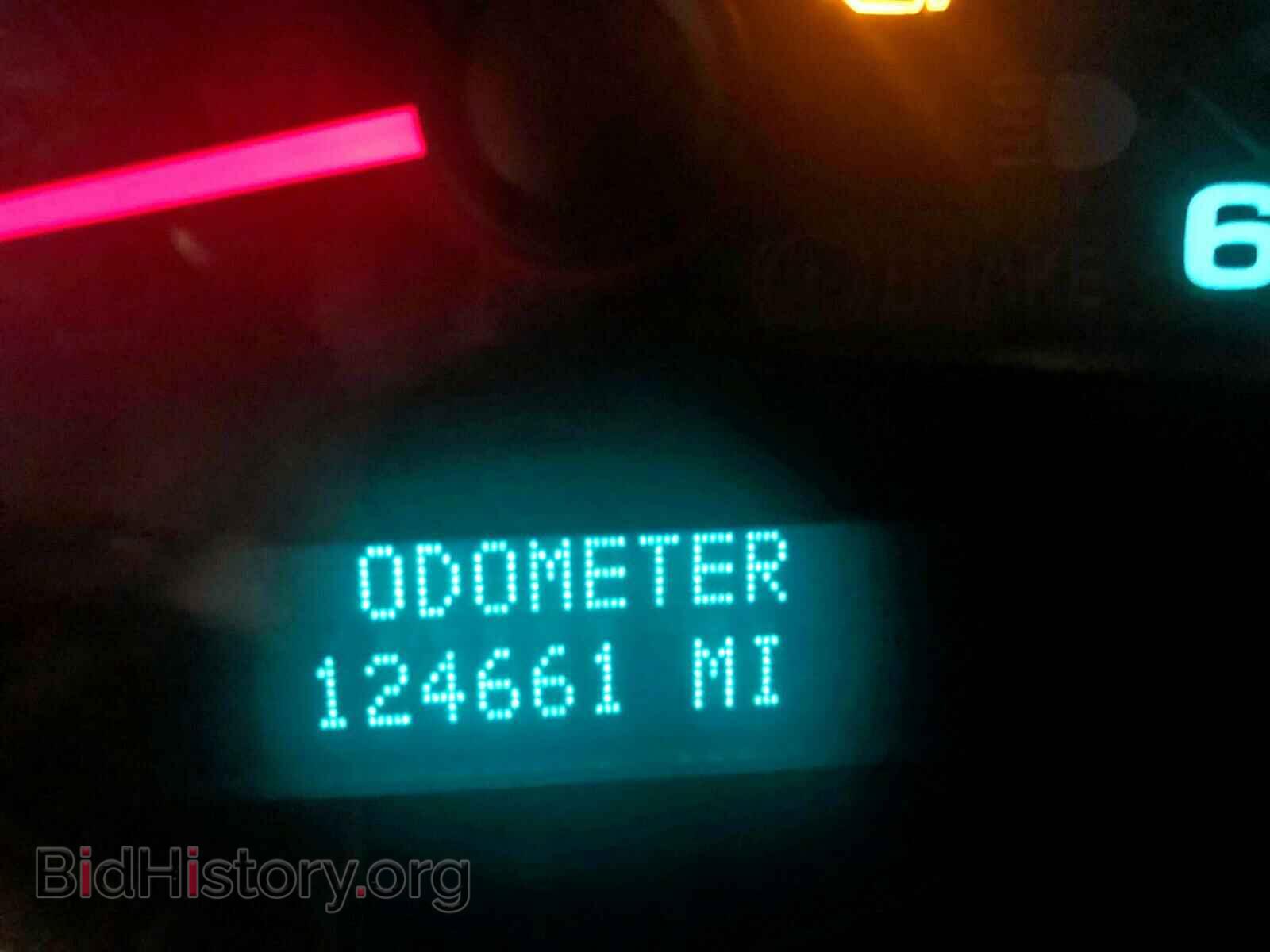 2011 CHEVROLET SILVERADO - VIN: 1GCNCPEA8BZ367105 - Фото 8