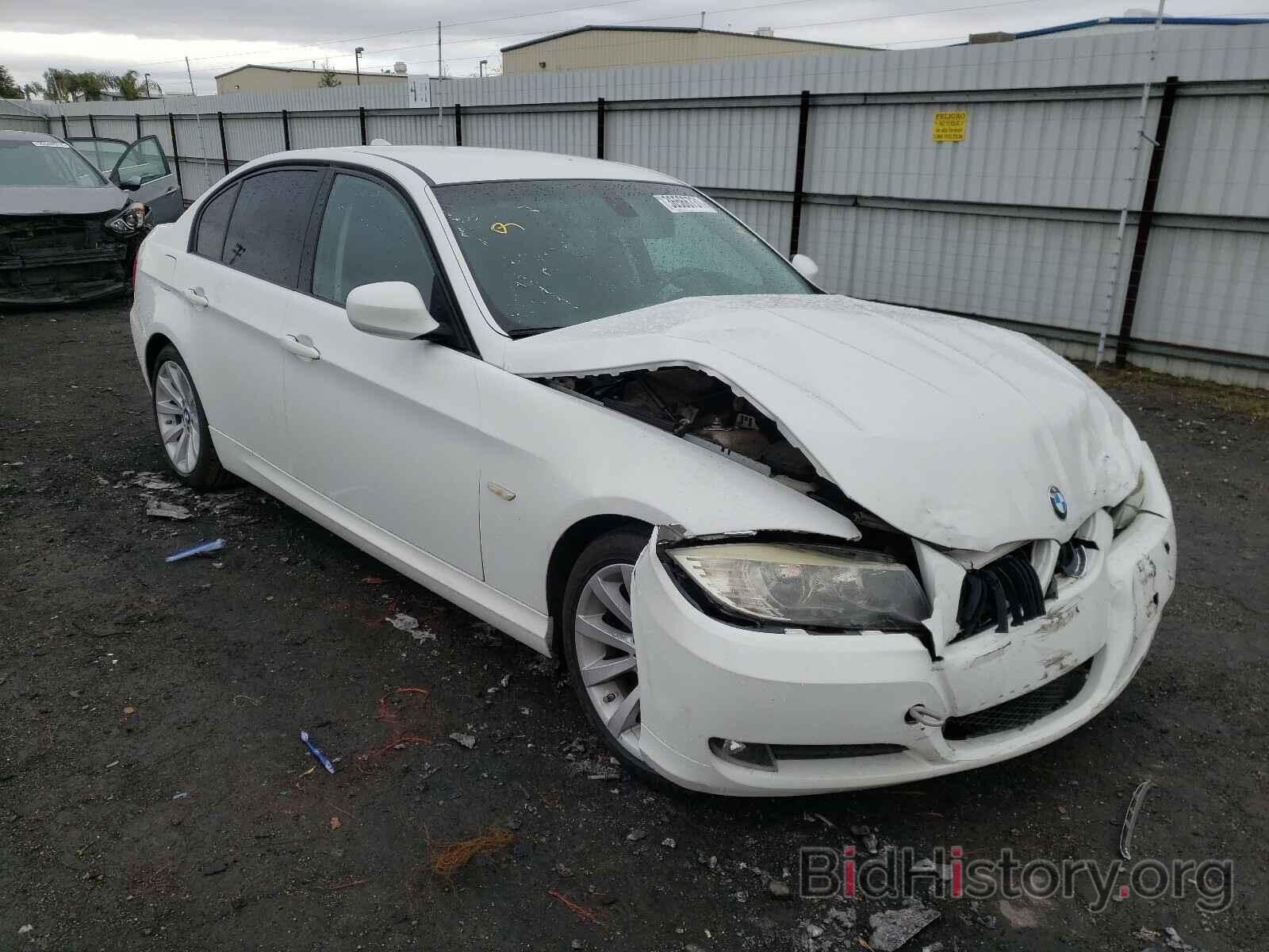 Photo WBAPH5C57AA438857 - BMW 3 SERIES 2010