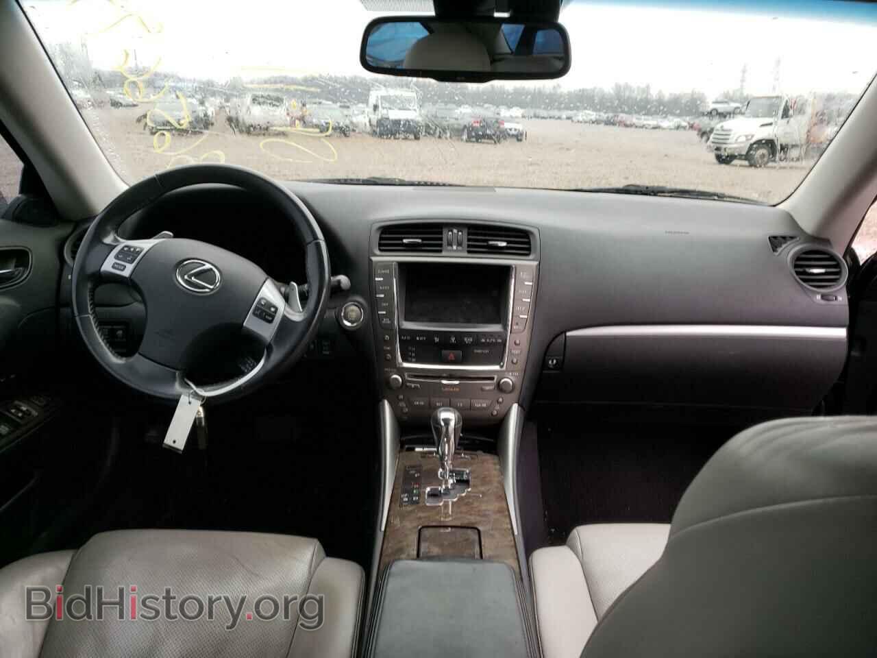 2011 LEXUS IS - VIN: JTHFE2C24B2506201 - Фото 8