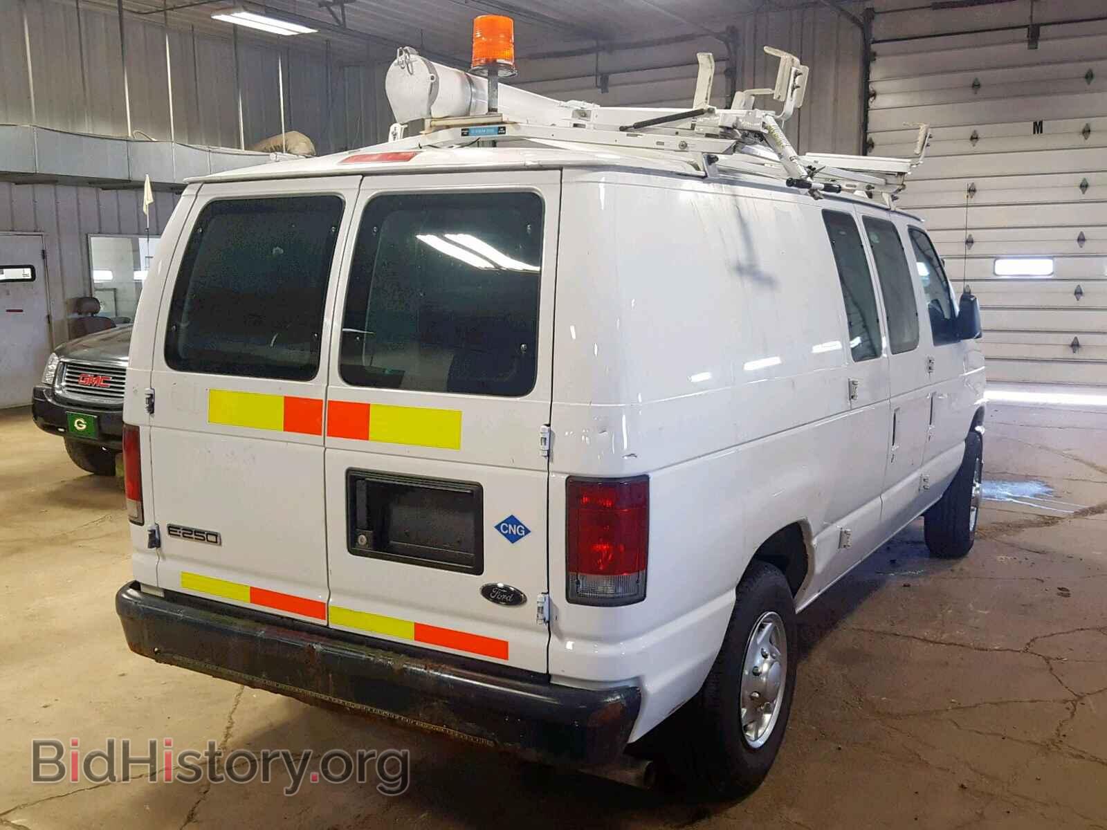 2010 FORD ECONOLINE - VIN: 1FTNE2EL4ADA19831 - Фото 4